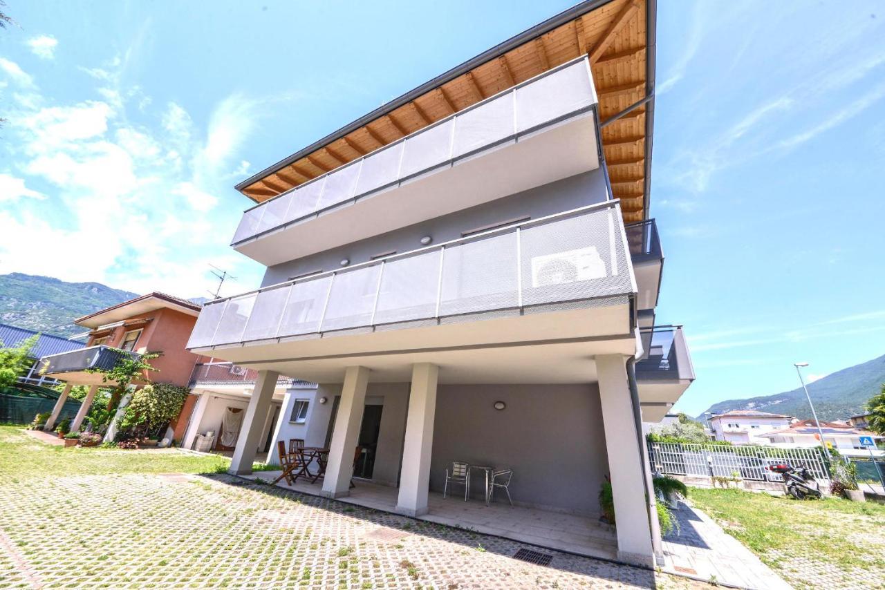 Easy Modern Apartment Arco Exterior photo